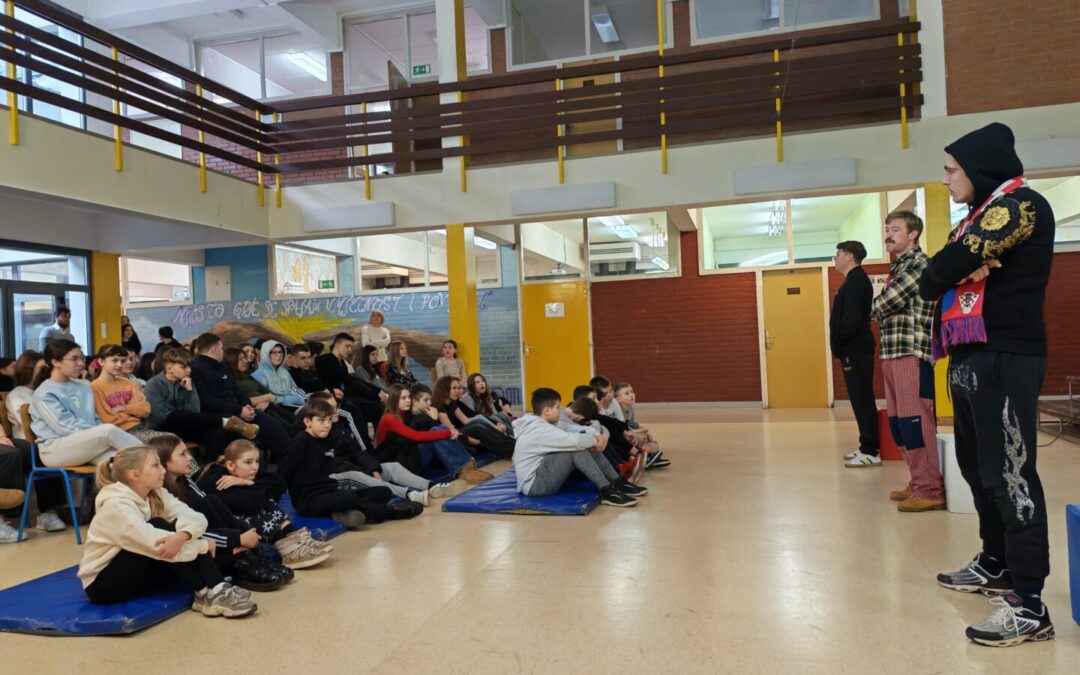 RASPUCAVANJE U NAŠOJ ŠKOLI