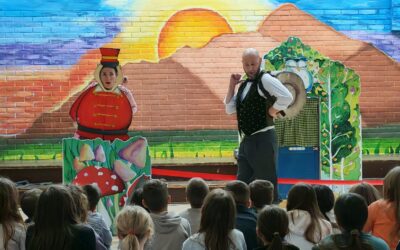 PREDSTAVA LJUBITI, SAMO LJUBITI U NAŠOJ ŠKOLI